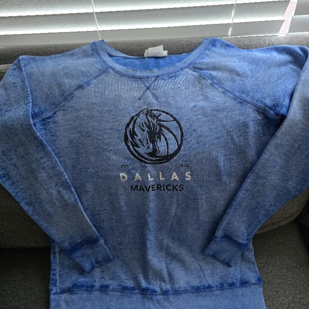 Dallas Mavericks Blue Sweatshirt